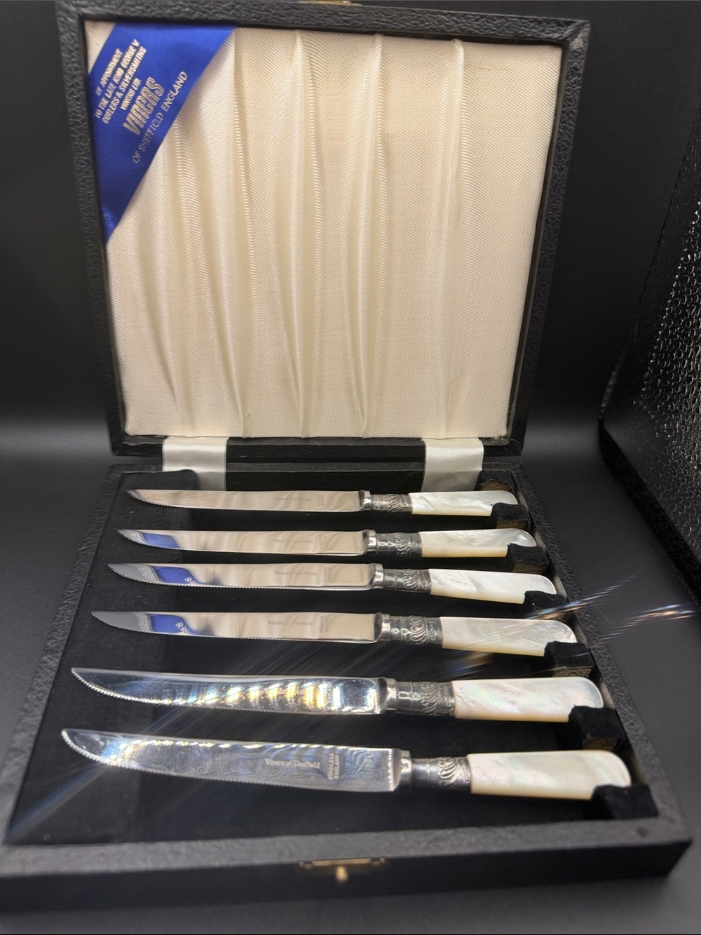 Vintage Viners of Sheffield Mother-of-Pearl-Sterling Accent serrated Knives